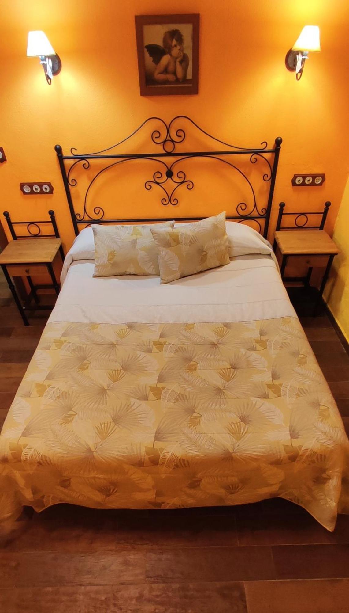 Apartamentos Trinidad アランヘ エクステリア 写真